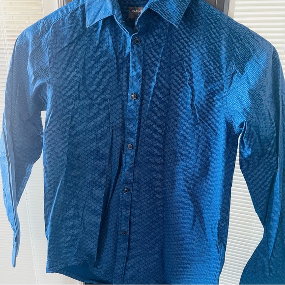 Van Heusen Long Sleeve Button Up Dress Shirt - Picture 6 of 8